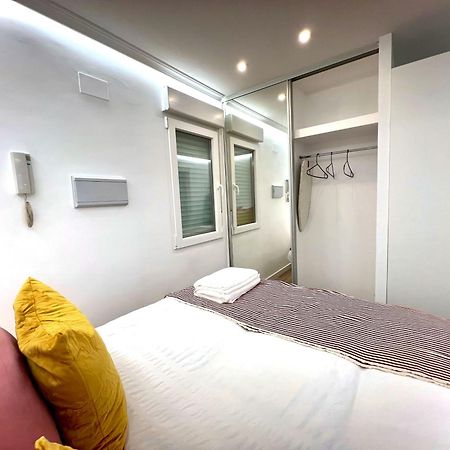 Apartment In The Heart Of Madrid-Piso En Malasana ภายนอก รูปภาพ